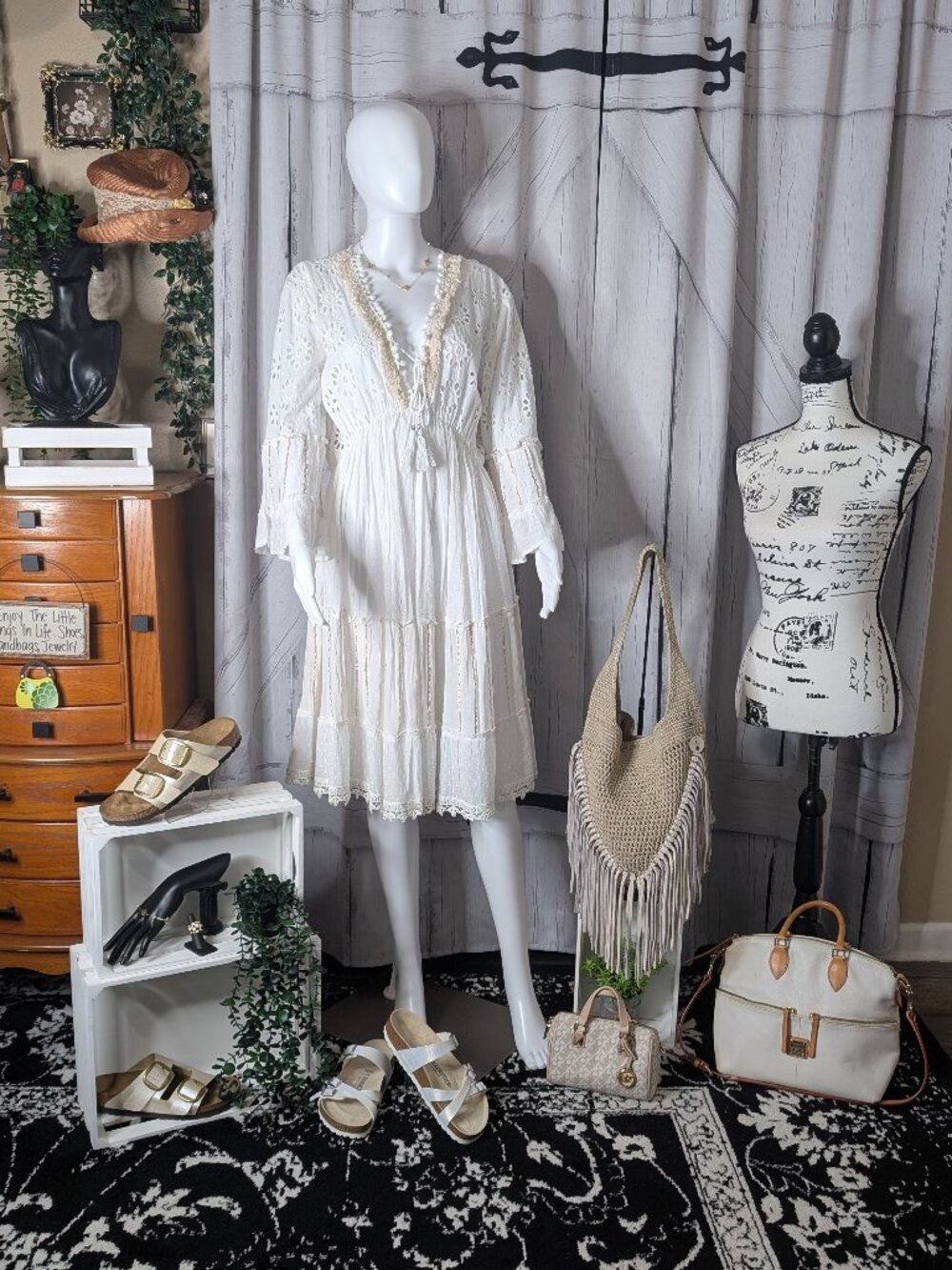 La Moda Clothing Eyelet Tiered Lace Trim White Dress L/XL NWT